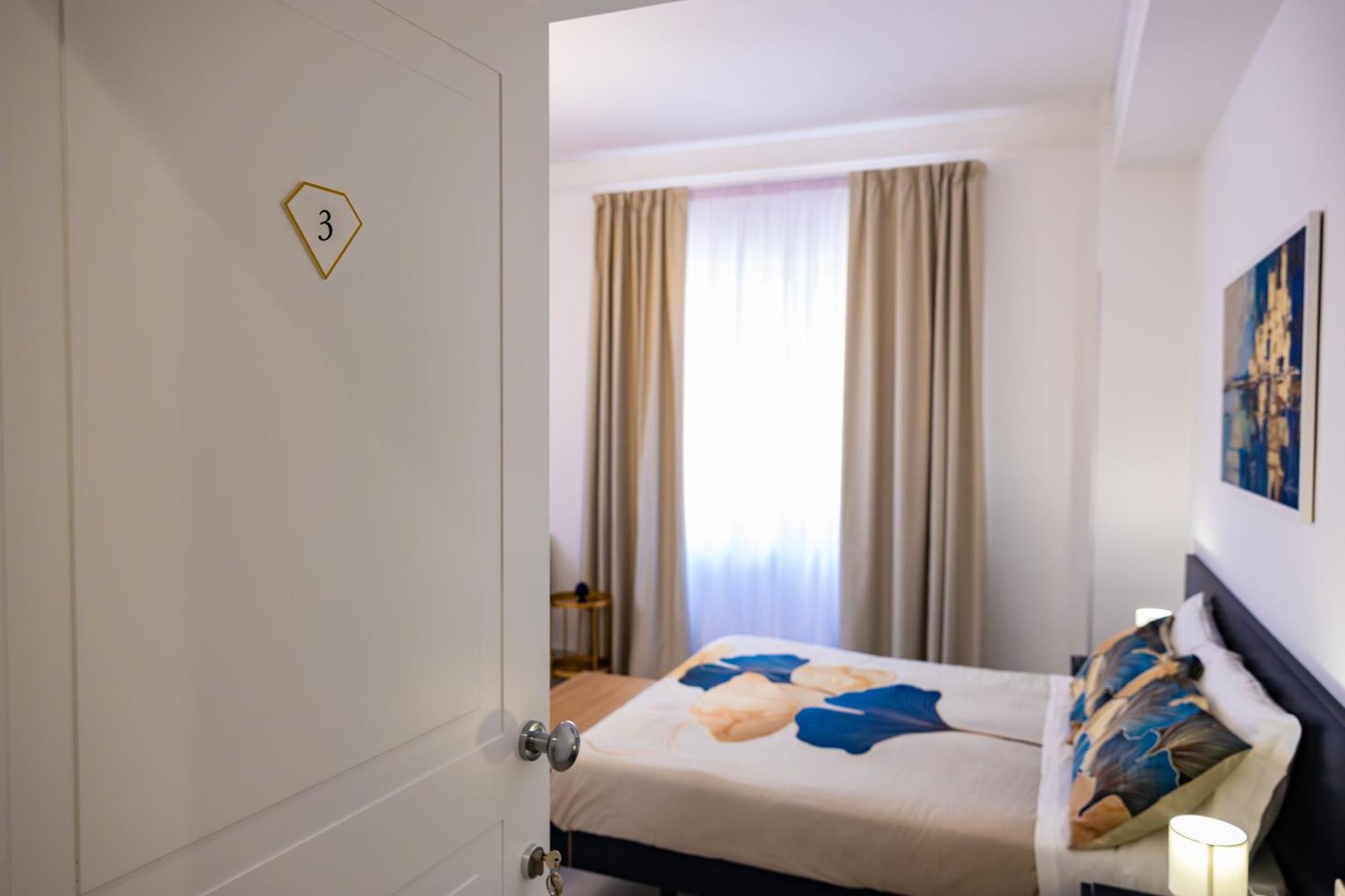 Adamas Apartment , Rooms And Suite Trapani Ngoại thất bức ảnh
